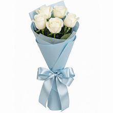 Букет 5 Белых роз Проуд в Митякинской