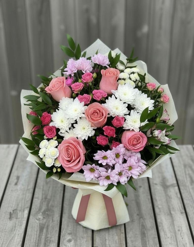 Букет цветов из: Альстромерии, Гвоздики, Розы и Хризантемы в Митякинской