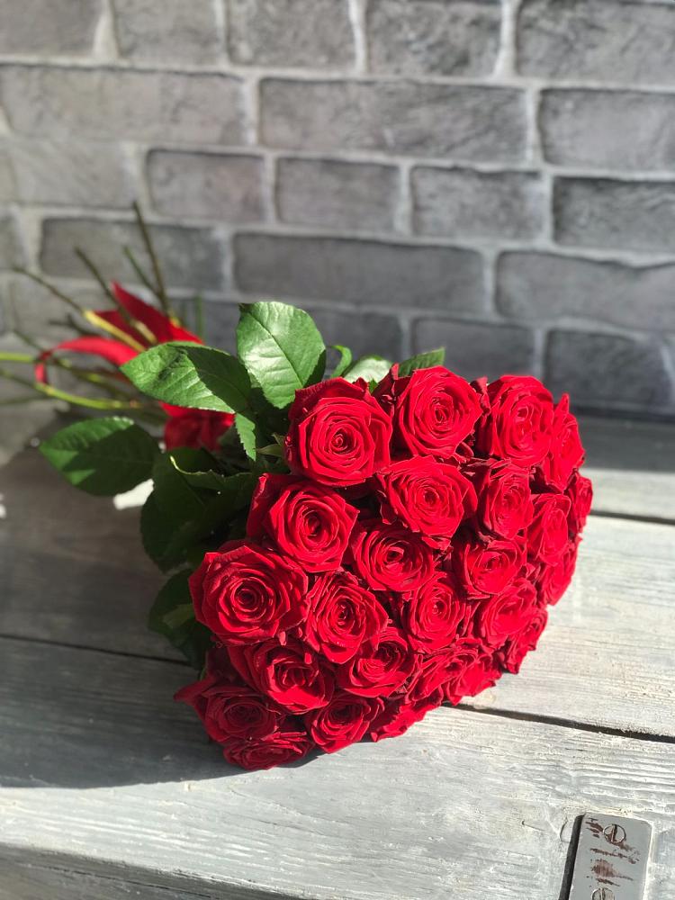 Букет Красные розы Фридом в Митякинской