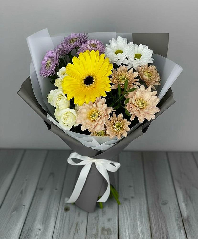 Букет цветов из: Розы, Герберы и Хризантемы в Митякинской