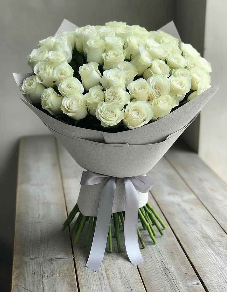 Букет 35 Белых роз в Митякинской