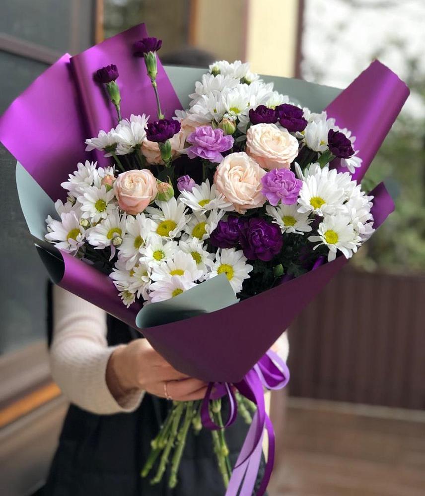 Букет цветов из: Хризантемы, Гвоздики и Розы в Митякинской