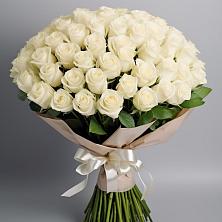 Букет 101 беля роза Белоснежка в Митякинской