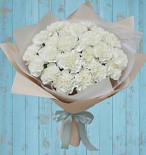 Букет цветов из:  Гвоздики в Митякинской